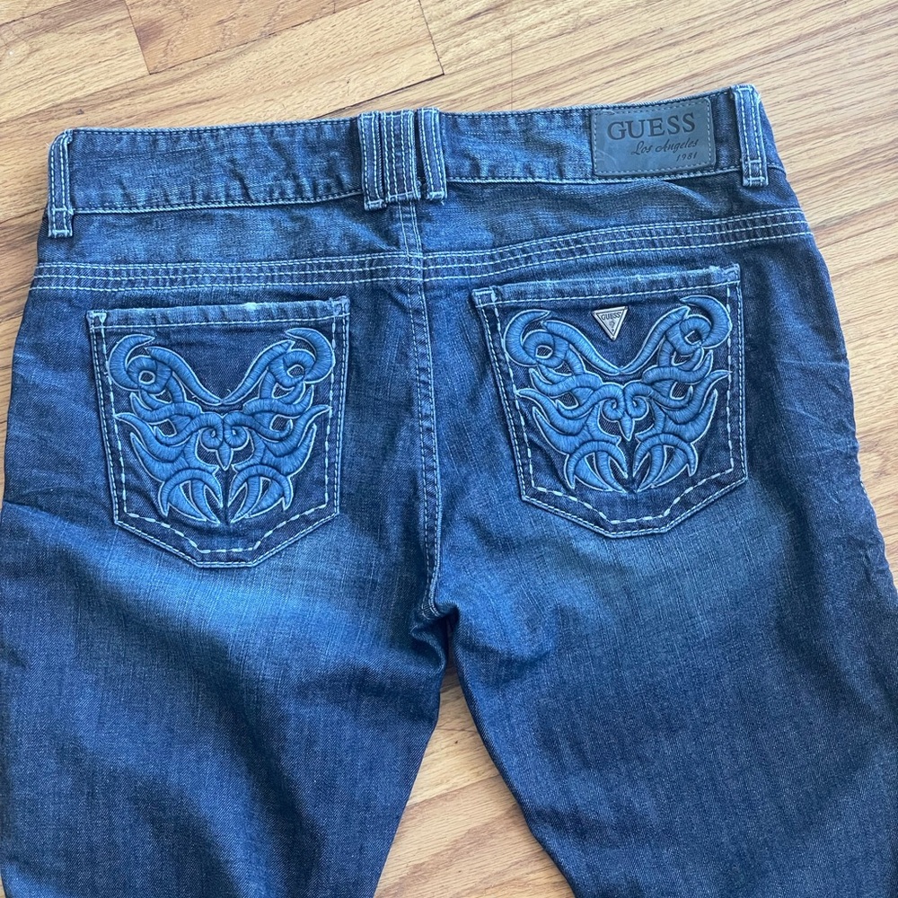 Vintage 1984 GUESS Women’s/Men’s Blue Jeans. Measures larger